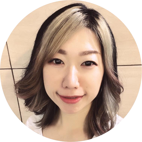 睦月 翔子＜占いの館 永斎のお知らせ＞